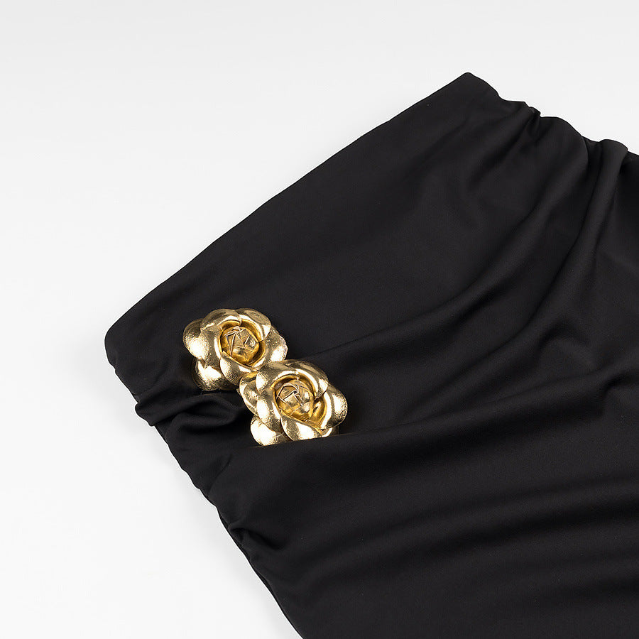 Elegant Rose Detailed Black Suit