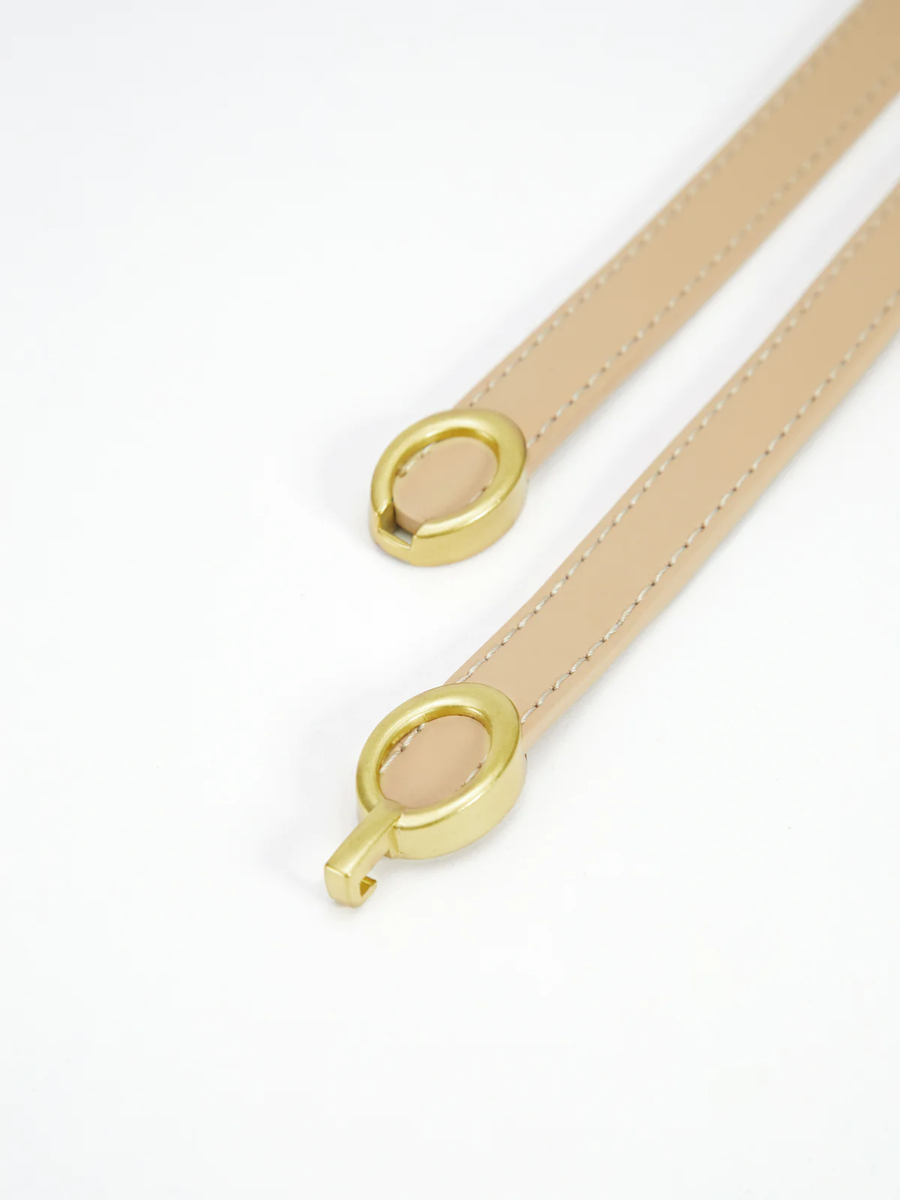 Minimal and Stylish Women's Belt