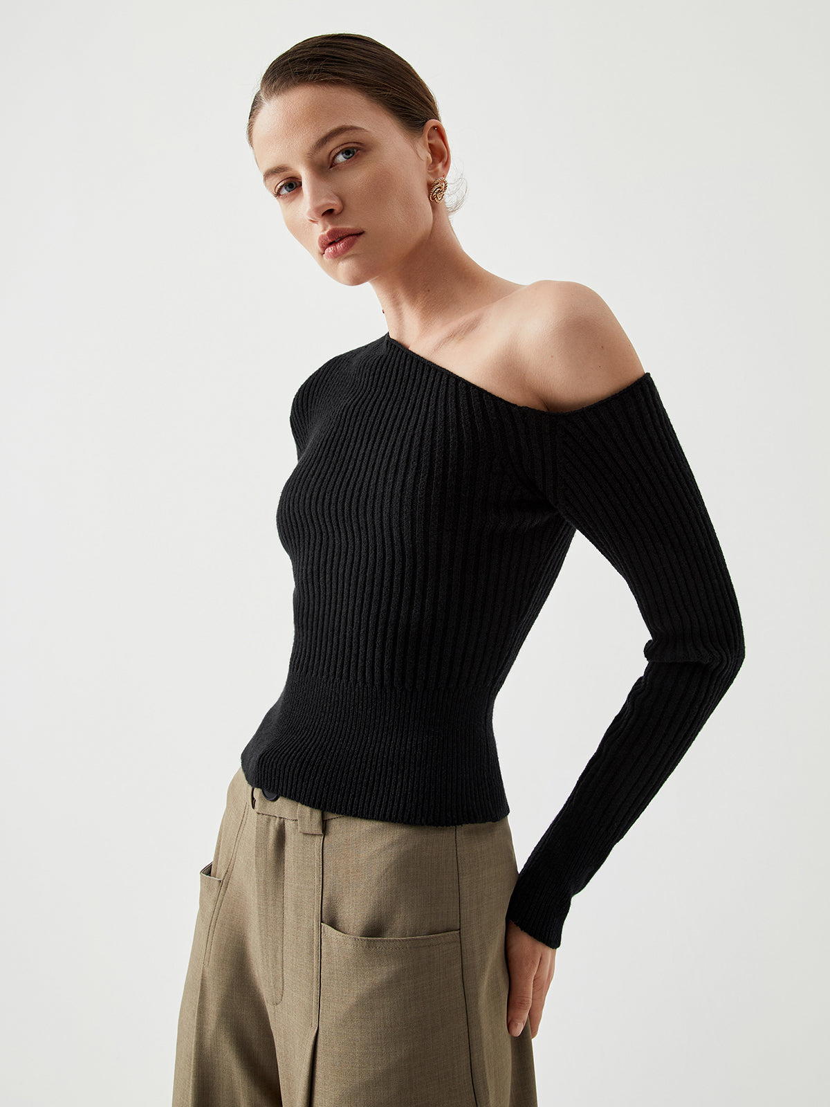 One Shoulder Rib Detailed Sweater