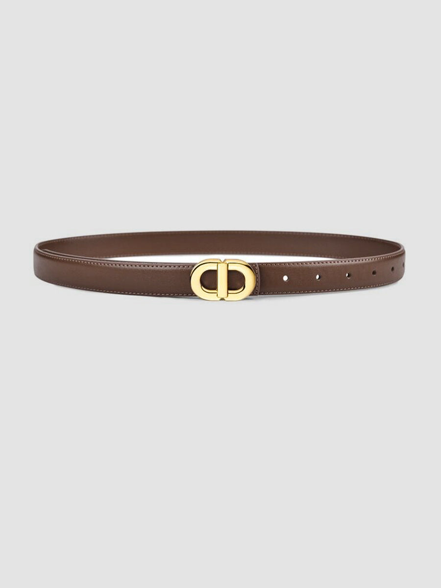 Minimalist Elegance: Leather Belt with Elegant Metal Buckle