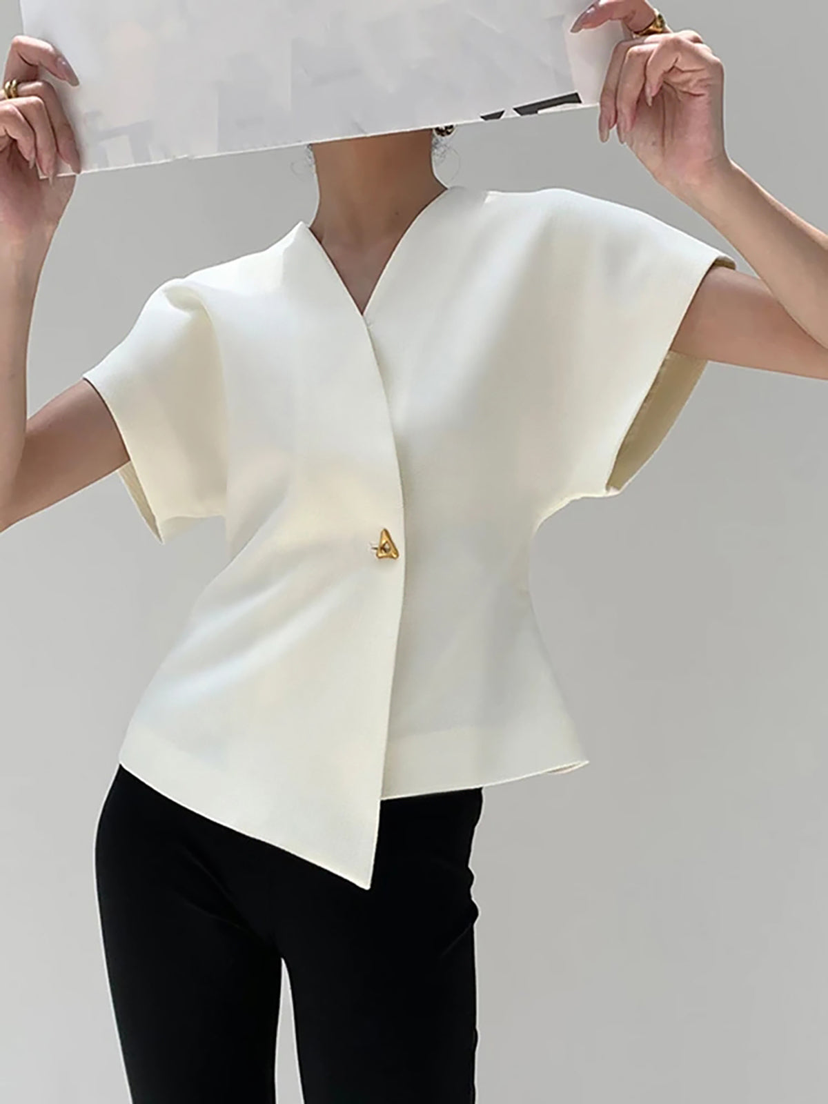 Minimal and Stylish Asymmetrical Blouse