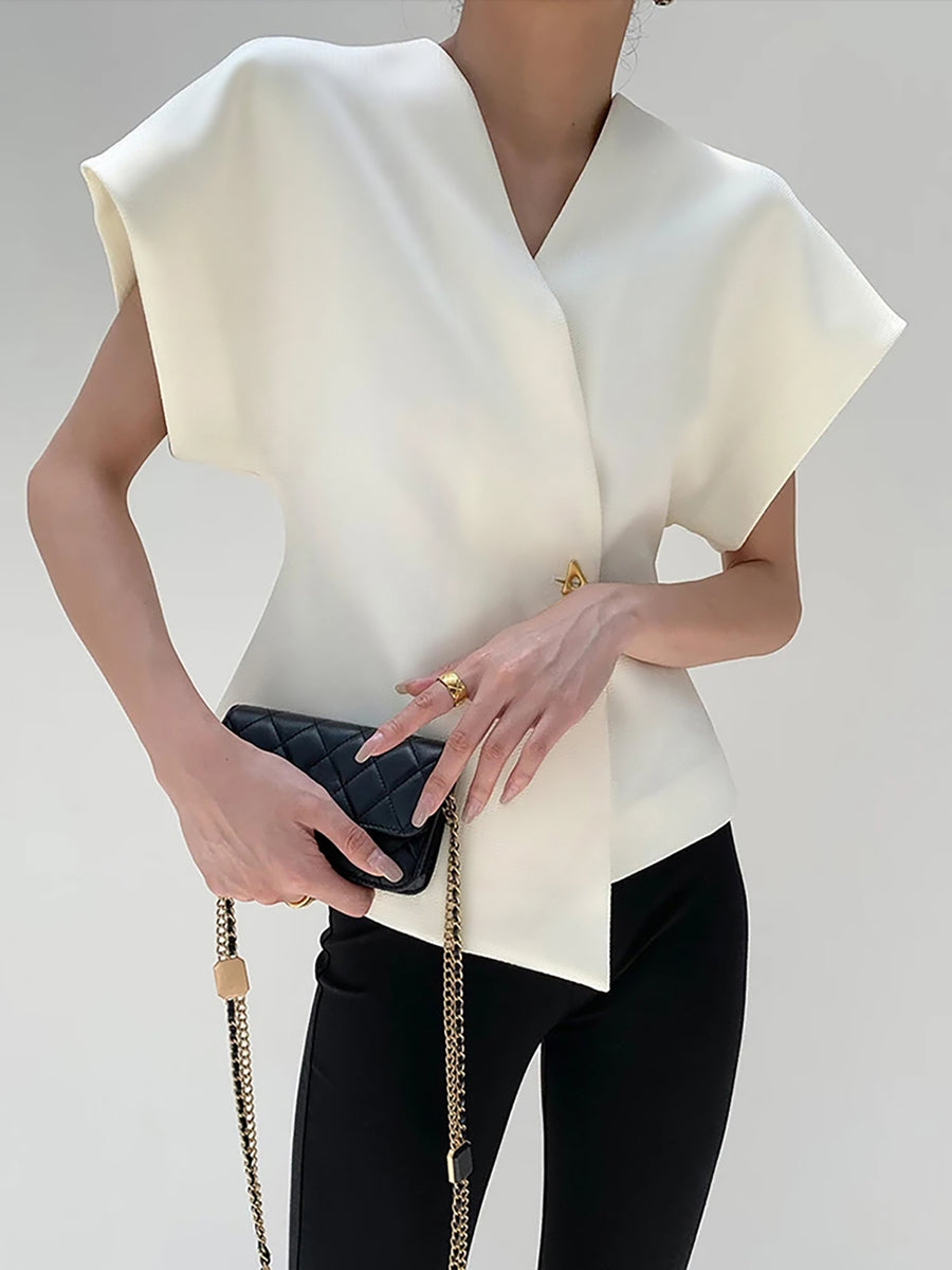 Minimal and Stylish Asymmetrical Blouse