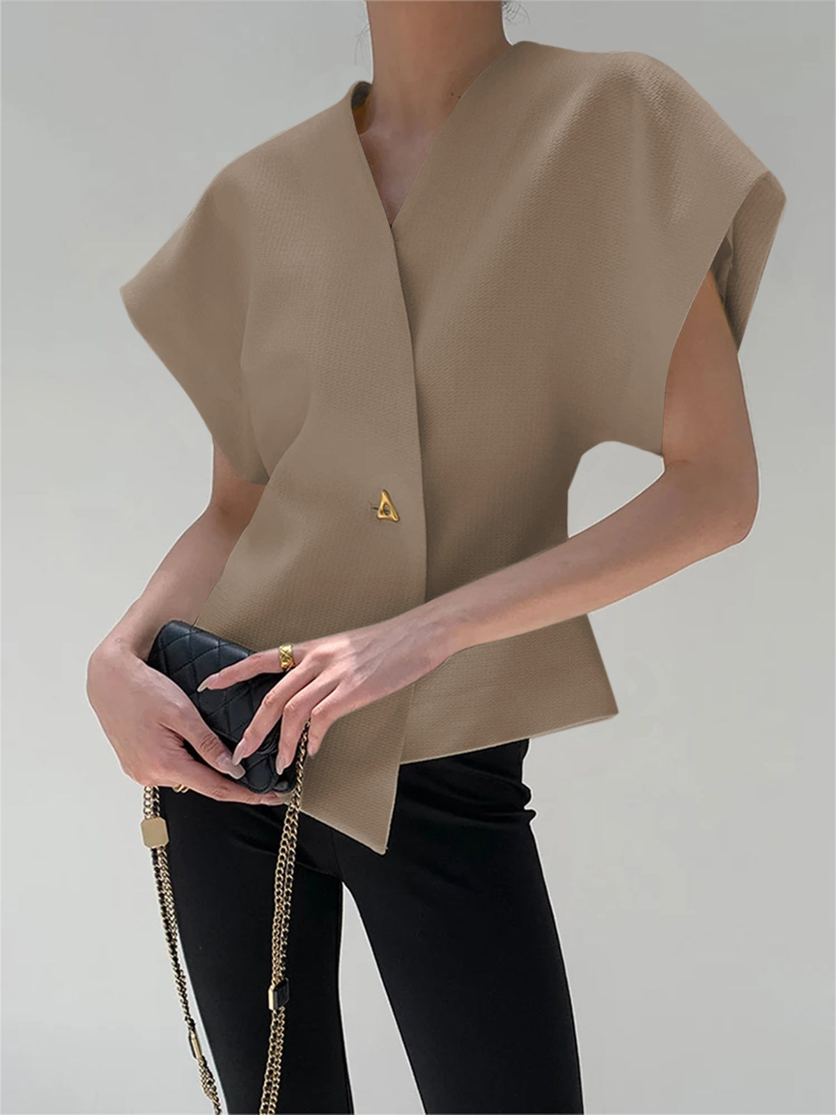 Minimal and Stylish Asymmetrical Blouse