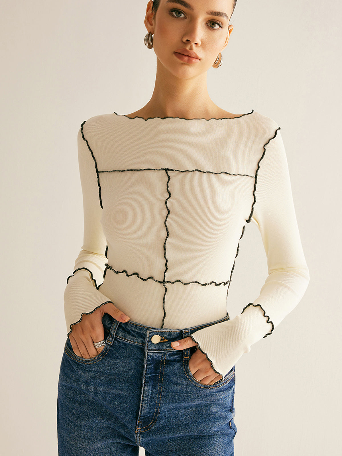 Minimal and Chic Contrast Stitched Blouse