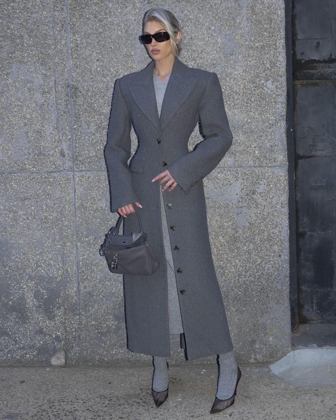 Noir Prestige Long Coat