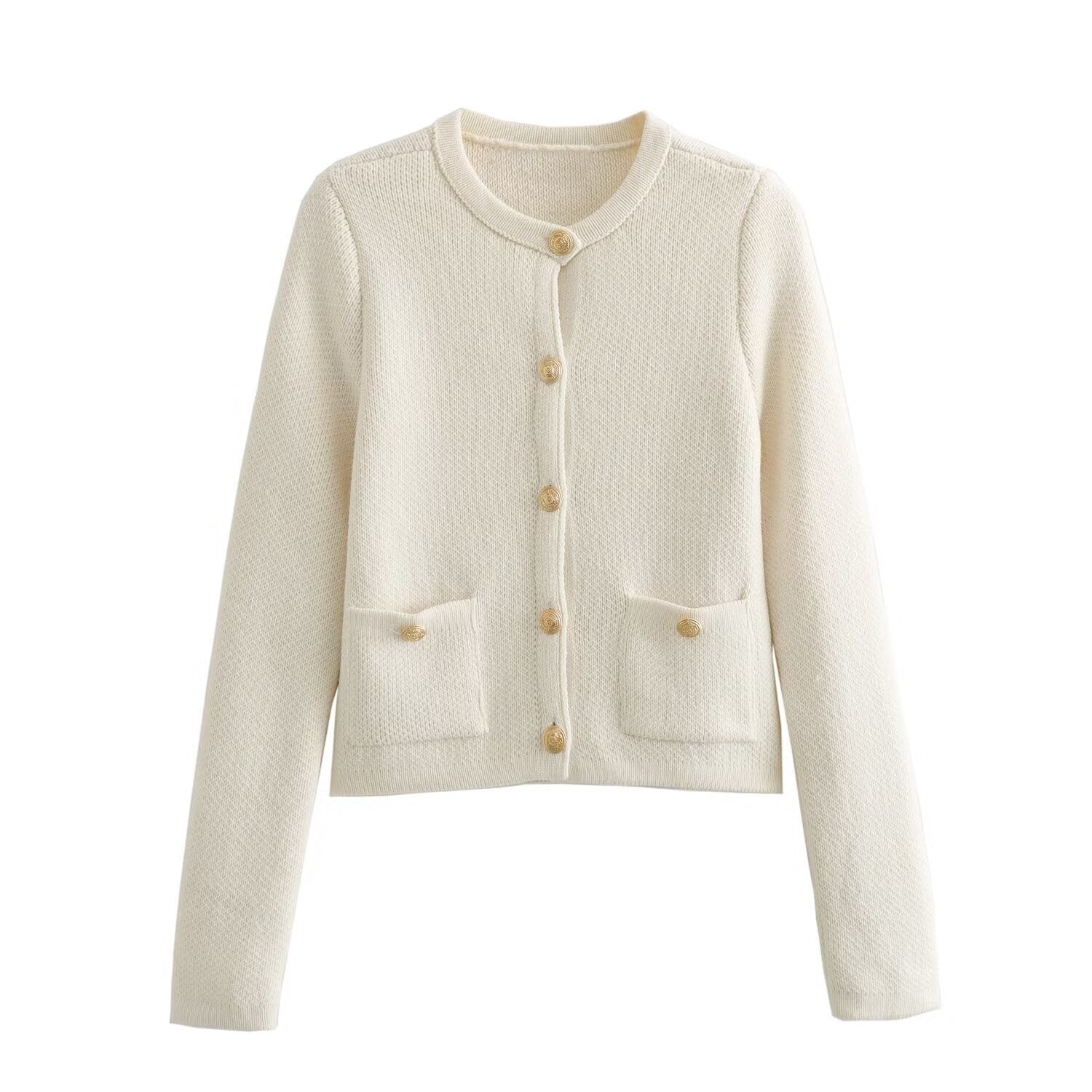 Stylish and Timeless Knitted Cardigan