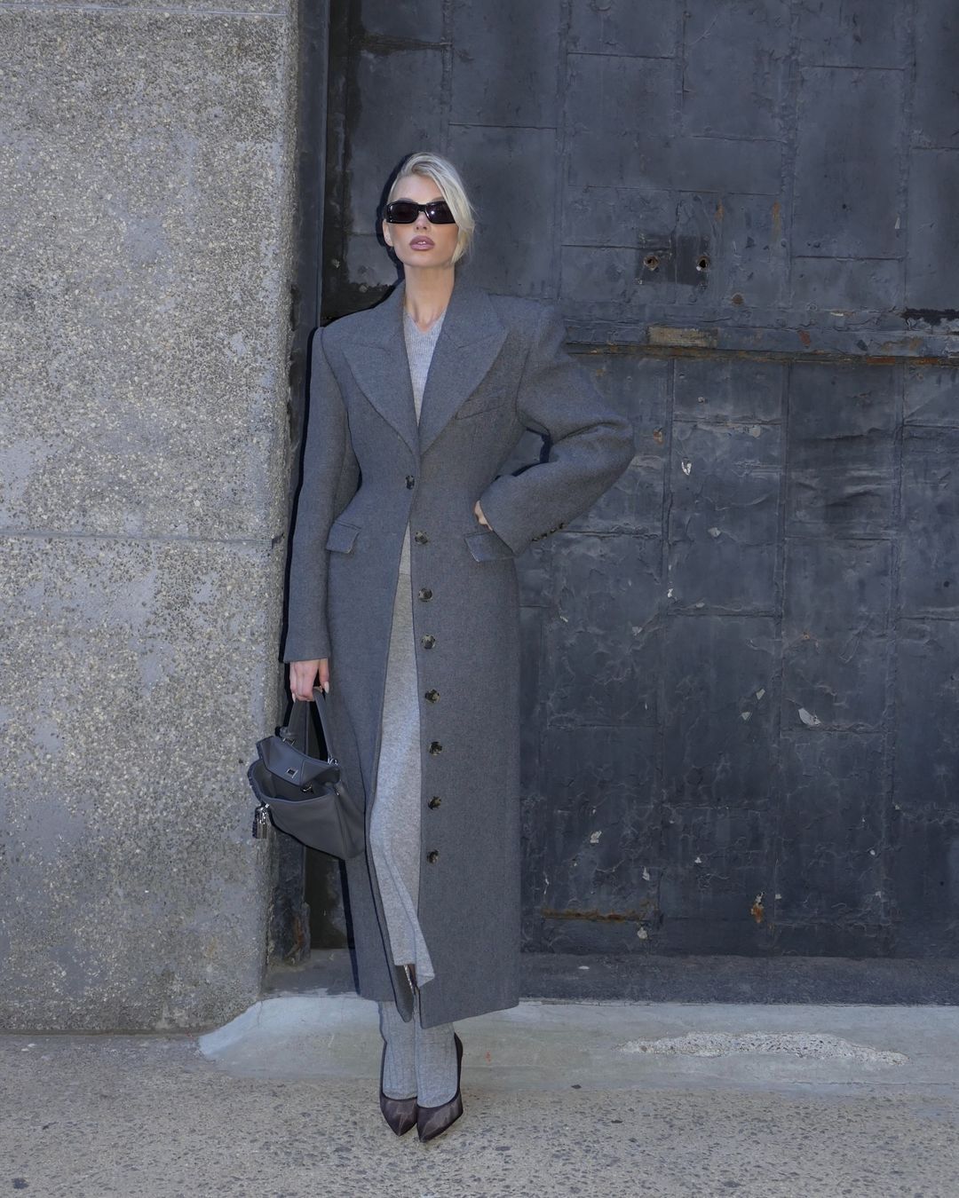 Noir Prestige Long Coat